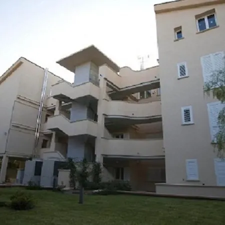 Lo Scoglietto Hotel 3*