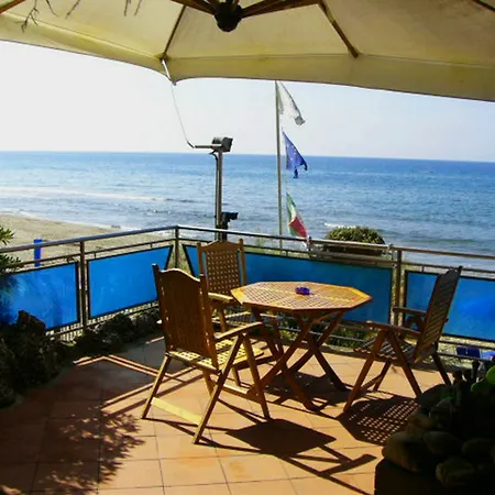 Lo Scoglietto Hotel